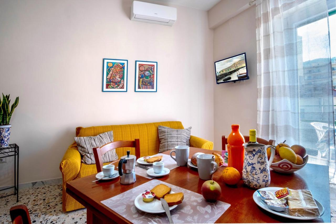 Casa De Curtis Sorrento Apartment Bagian luar foto
